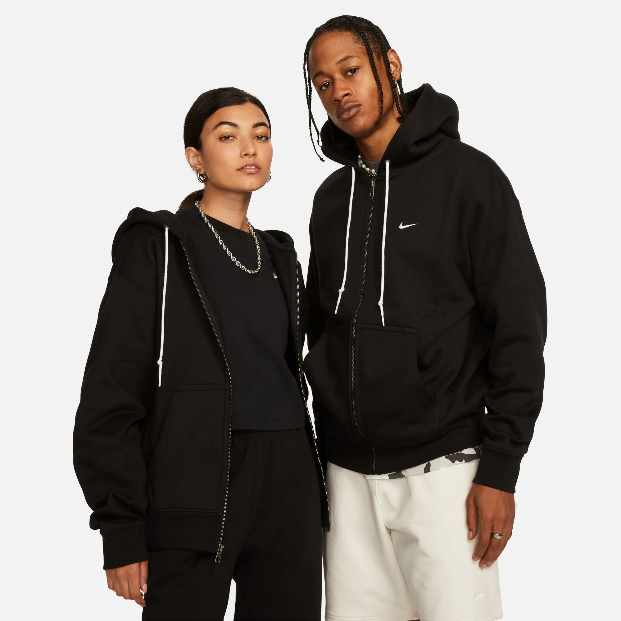 SOLO SWOOSH FULL ZIP "BLACK"